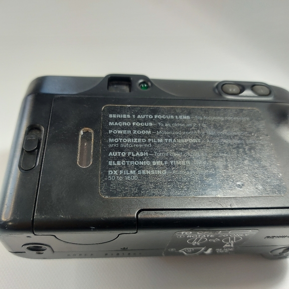 Vivitar 320 Z Power Zoom 35mm Film Camera, Series 1 Auto Focus Lens - Picture 4 of 6